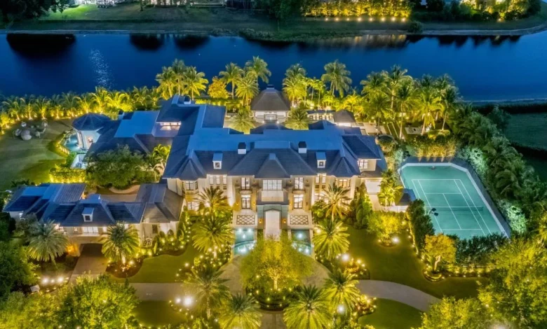 A billionaire and an A-list actor found refuge in a 37-home Florida neighborhood with armed guards—proof that privacy is now the ultimate luxury