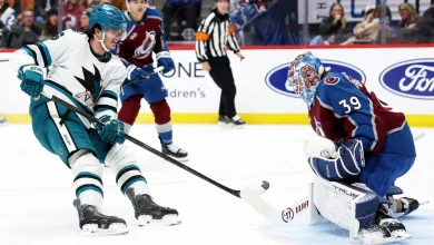 Blackwood makes 26 saves, Avalanche shut out Sharks for 10th straight win