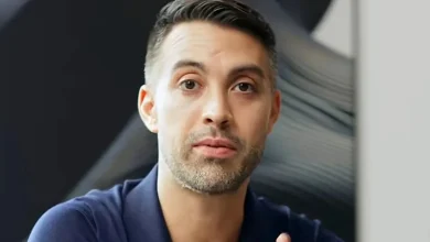 CEO Apologizes After Marketing Email for Black Friday Suit Deals Told Customers to ‘Grow the F--- Up’