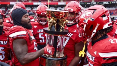 CRAWFORD | With a walk-on and willpower, Brohm buries Kentucky, and maybe Stoops, too | Sports