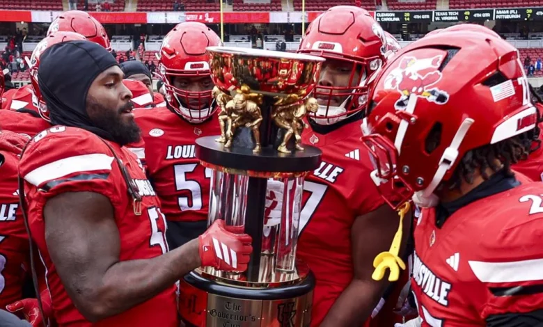 CRAWFORD | With a walk-on and willpower, Brohm buries Kentucky, and maybe Stoops, too | Sports