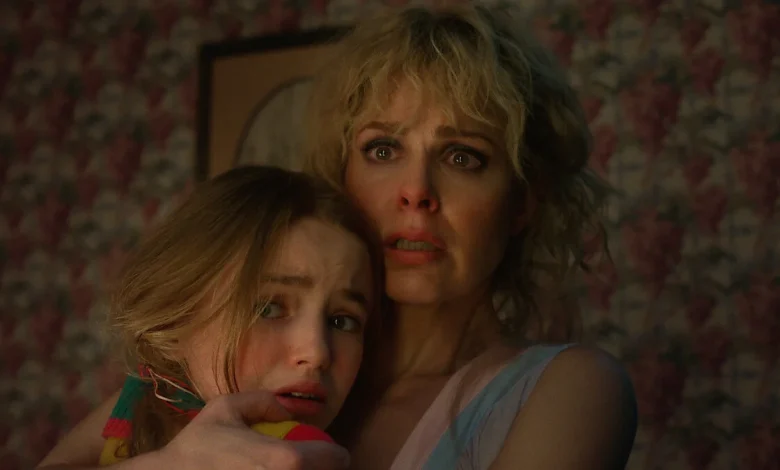 Cara Buono Breaks Down Her Gruesome Demogorgon Fistfight in Stranger Things 5