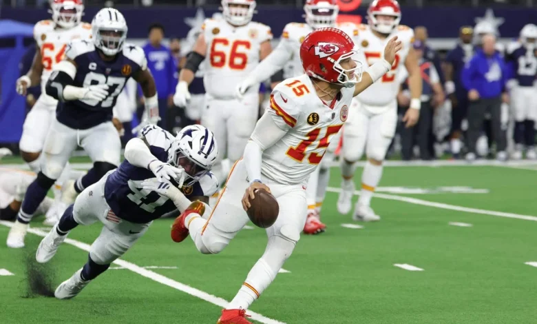 Chiefs’ locker room was different after loss to Cowboys. So was Patrick Mahomes