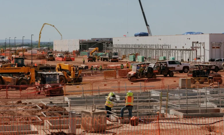 Data Centers Are a ‘Gold Rush’ for Construction Workers