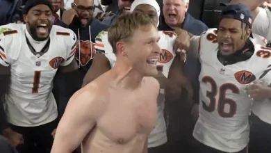 Free hot dogs from Wieners Circle as Bears coach Ben Johnson goes shirtless after 24-15 win over Eagles