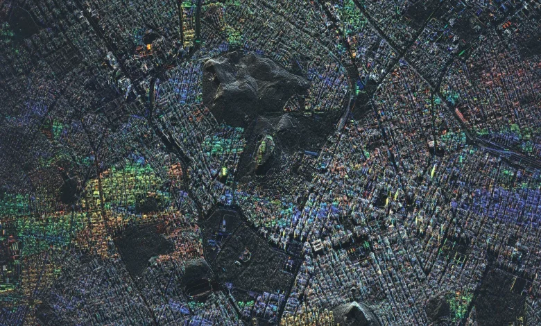 High-resolution radar satellites launched for Greece