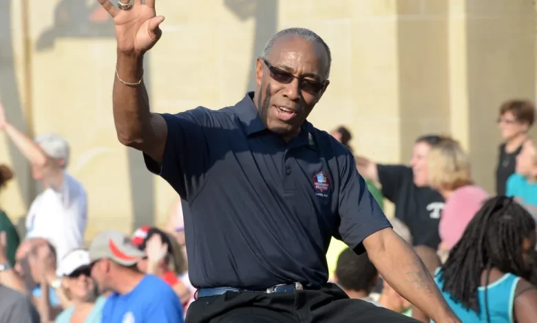 Lions legend and Hall of Famer Lem Barney has passed away