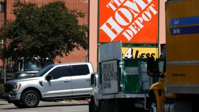 'Make Corporate Complicity Unprofitable': Boycott Targets Companies Tied to ICE