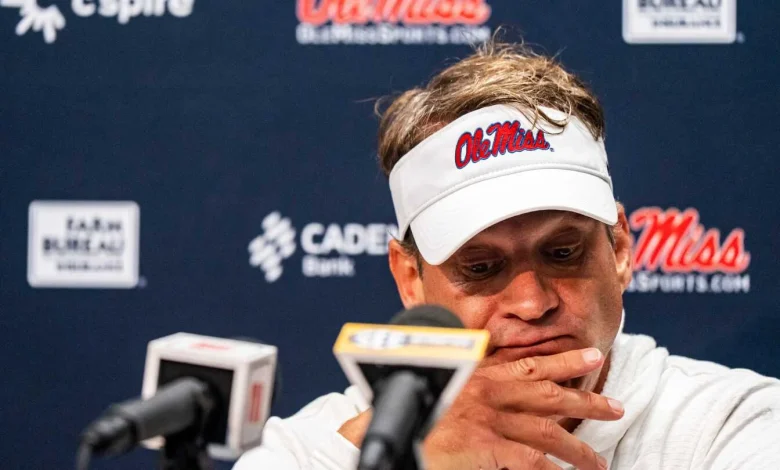 More than 24 hours later, the football world waits for Lane Kiffin's decision
