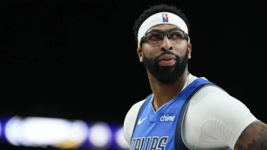 NBA Fans React To Anthony Davis' Performance In Mavs-Lakers Game
