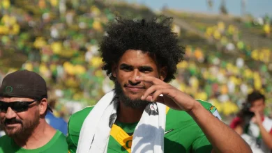 Oregon Quarterback Dante Moore Joins NIL Elite As Value Skyrockets
