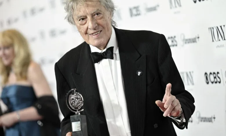 Playwright Tom Stoppard dead: Giant of modern theater and Oscar-winning screenwriter was 88