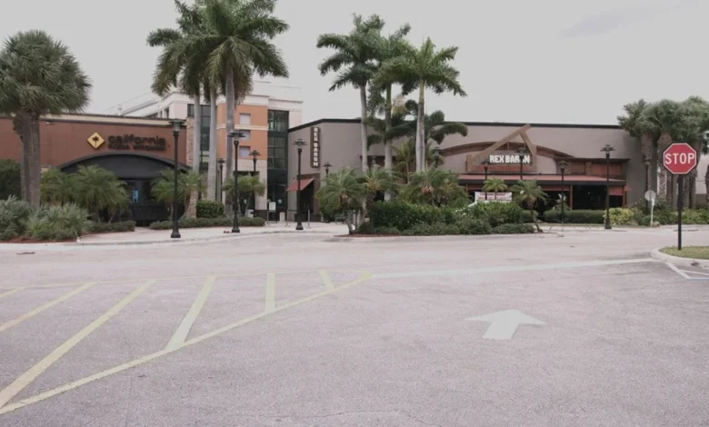 Police investigate reported incident at Town Center Mall in Boca Raton
