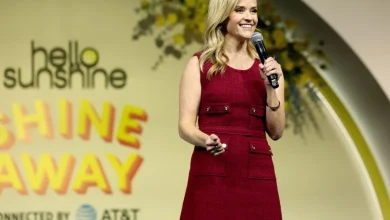 Reese Witherspoon says she doesn’t know a single woman ‘who doesn’t have a disaster financial story’ thanks to divorce and debt