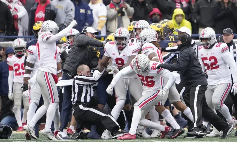 Revisiting Ohio State-Michigan brawl after Wolverines 2024 flag-planting