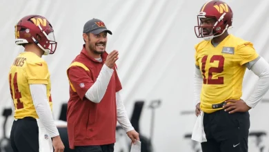 Stanford names ex-QB Pritchard new head coach