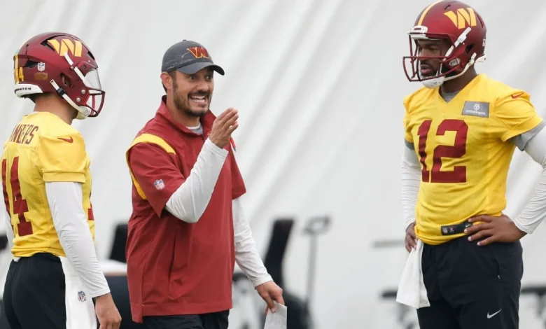 Stanford names ex-QB Pritchard new head coach