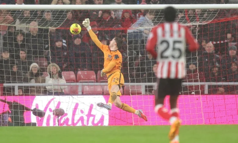 USMNT star Adams scores from near halfway line