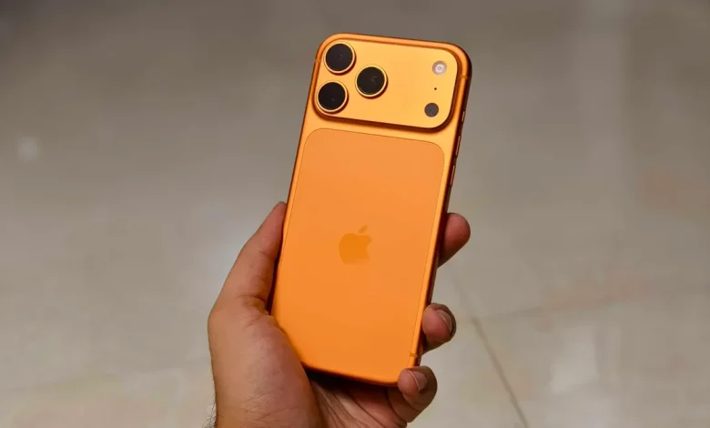 Verizon is giving away free iPhones, iPads, and Apple Watches - here's how you can get them