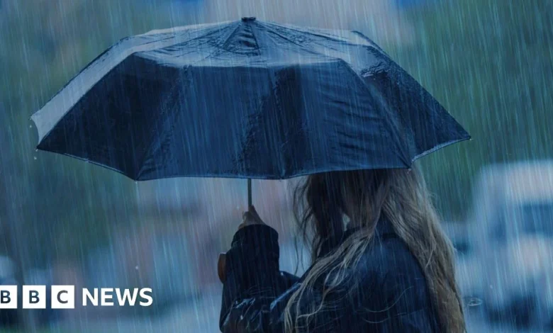 Warning of heavy rain across the South East from Met Office