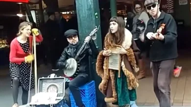 Watch Sierra Ferrell Busk At Seattle’s Pike Place Market Way Back In 2016