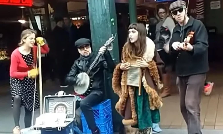 Watch Sierra Ferrell Busk At Seattle’s Pike Place Market Way Back In 2016