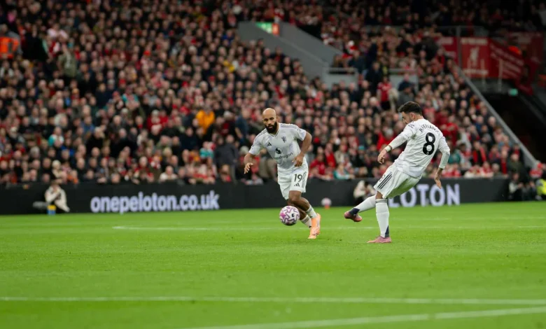 Why are Man Utd kicking off on Sunday at midday v Palace