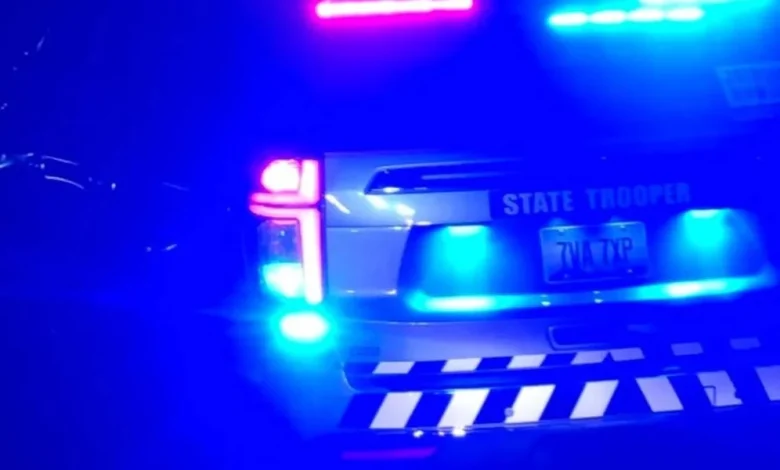 1 killed, 2 hurt in rollover crash on US 60 in Mesa