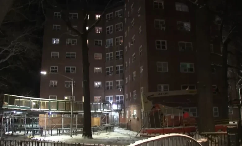 15-year-old boy killed, second teen injured in Bronx apartment building shooting