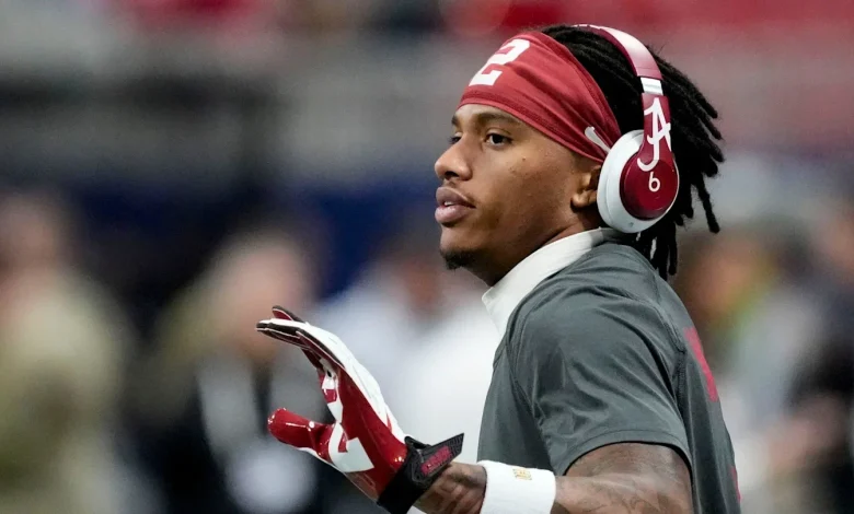 $1.6 million WR makes NIL announcement before College Football Playoff