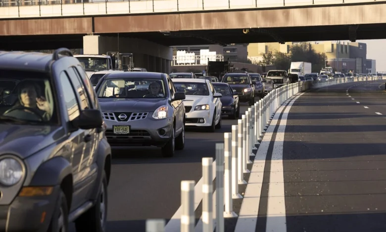2 killed, 6 injured in Fairfax Co. car crash on Christmas