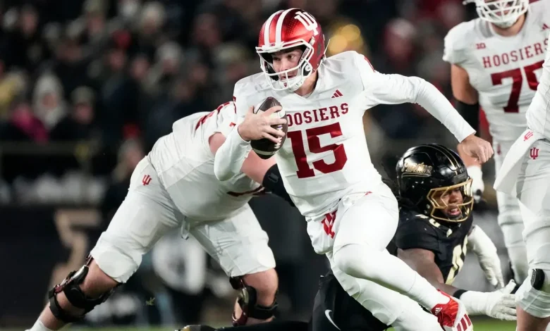 2026 NFL mock draft: Saints, Raiders, Browns pick QBs