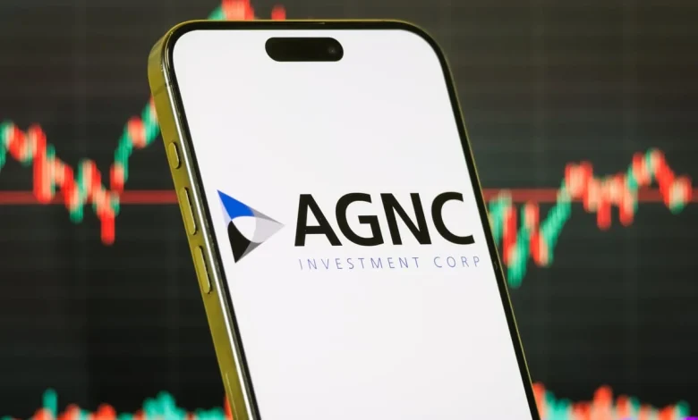 3 Monster Dividend Stocks Yielding As Much As 13.6%