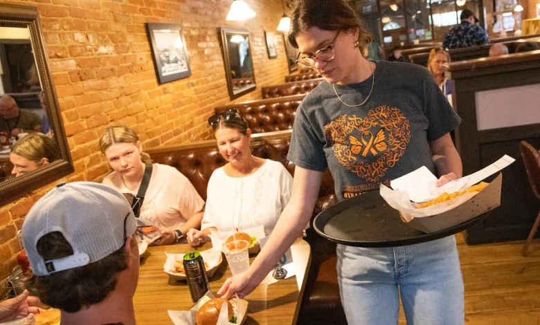 4 things to know about Michigan’s minimum wage increase coming Jan. 1