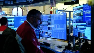 6 Chipmaker Stock Picks to Buy in 2026 As AI Capex Spending Nears $1T: BofA