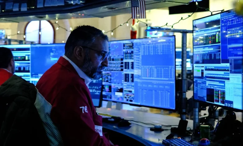 6 Chipmaker Stock Picks to Buy in 2026 As AI Capex Spending Nears $1T: BofA