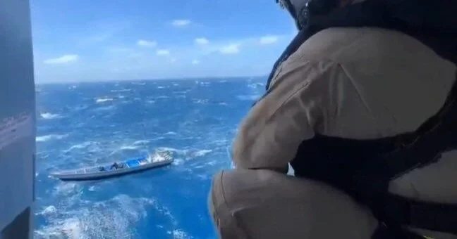7.1 tons of cocaine seized in Caribbean, 11 people arrested unharmed, Colombia navy says