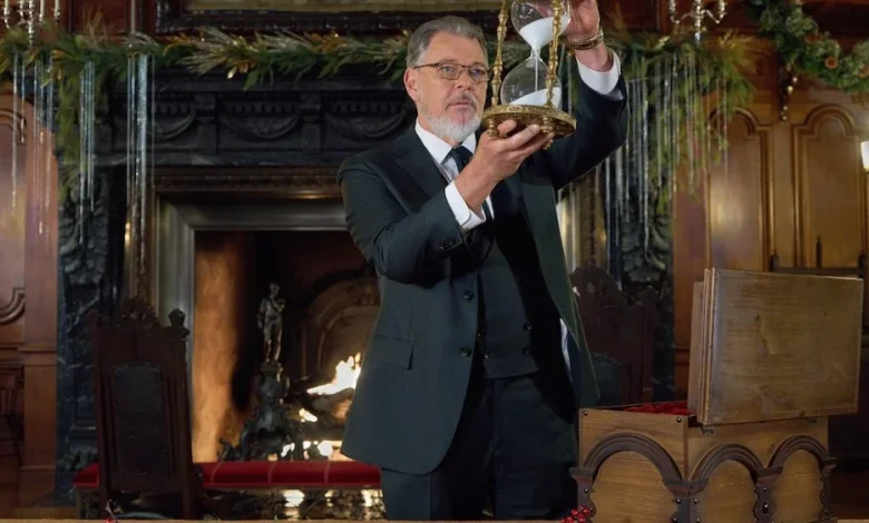 'A Biltmore Christmas' Sequel Set at Hallmark With Holland Roden and Niall Matter