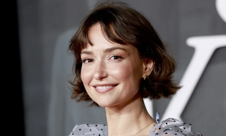 AT&T Star Milana Vayntrub Shares Flirty Photos & Raises $500K for Wildfire Victims