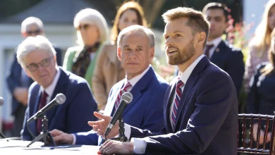 Abbott says Turning Point USA will expand in Texas schools