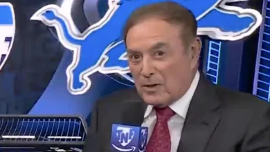 Al Michaels' hair captures attention on Cowboys-Lions 'Thursday Night Football'