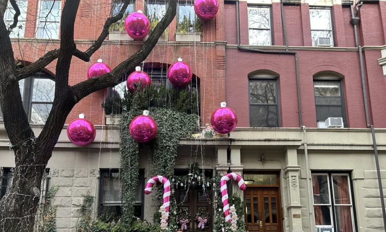 An UWS Interior Designer's Take on the Holidays; After 779 Days (and Some Staging) a Quirky UWS Apartment Finally Sells; UWS Luxury Housing Market is Hot!