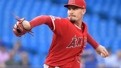 Andrew Heaney Announces Retirement