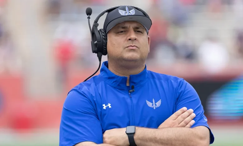 Anthony Becht becomes coach of UFL's Orlando Storm, Ricky Proehl replace him in St. Louis