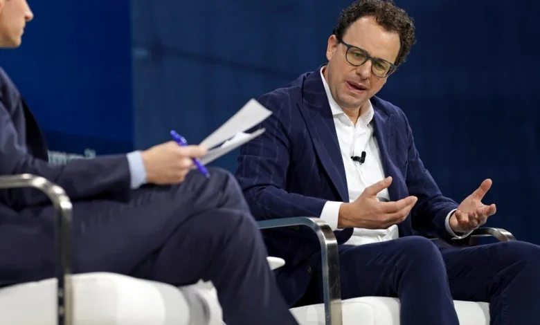 Anthropic’s AI bubble ‘YOLO’ warning