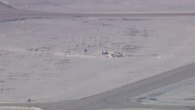 Apparent plane crash at DuPage Airport on International Drive in West Chicago: police | LIVE