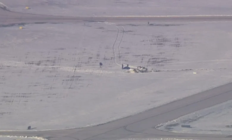 Apparent plane crash at DuPage Airport on International Drive in West Chicago: police | LIVE