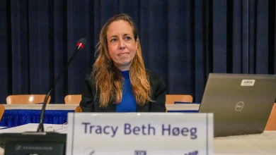 Appointment of controversial FDA official rocking agency like "an atom bomb," scientists there say