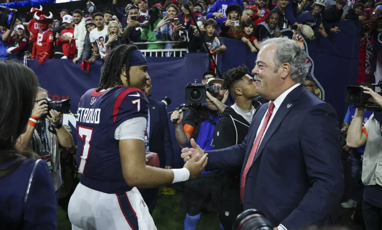 “Arrogant prick" “Dont bite the hand that feeds you”: NFL fans react as C.J. Stroud ignored Texans owner Cal McNair after Chiefs win