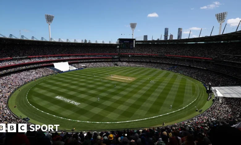 Ashes 2025-26: Melbourne pitch rated 'unsatisfactory' after two-day Boxing Day Test